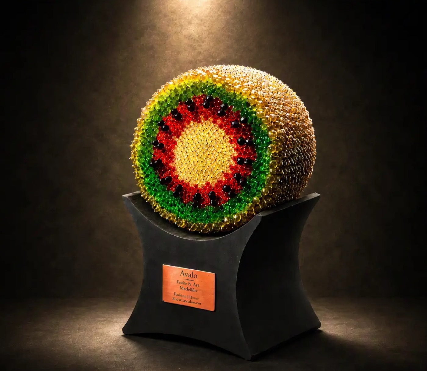 Estudio Kiwi, escultura Fruits&Art